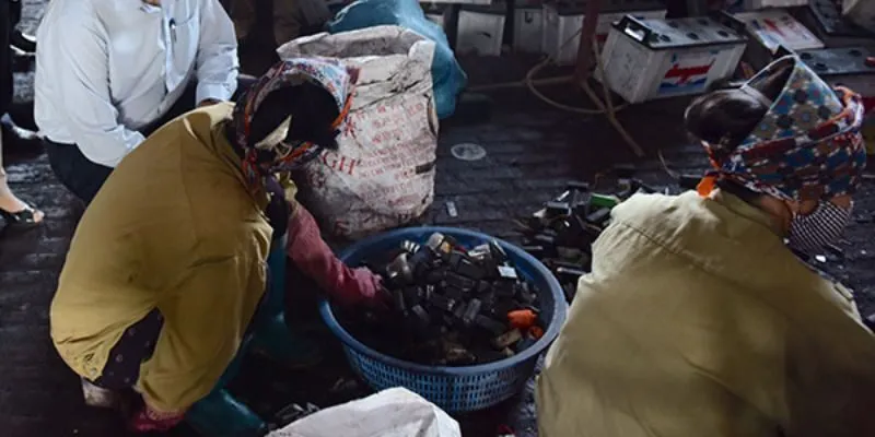 nhiễm độc chì